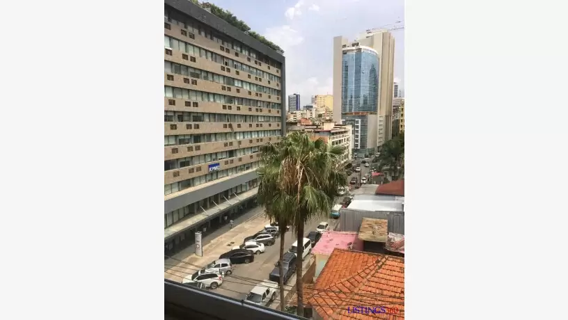 Kz300,000 Apartamento T3 em arrendamento no edifício Zé Pirão